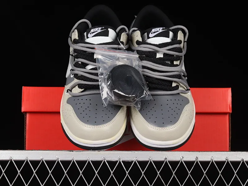 All Categories Nk SB Dunk Series Nk SB Dunk Low Low-top Sneakers Nk Dunk Low Desert Wasteland Customized version of deconstructed strap casual sneakers DD1391-100